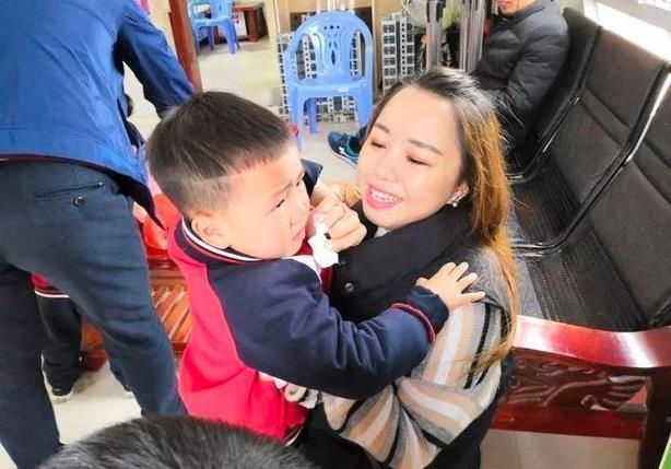 委屈|孩子上幼儿园前,家长要知道幼儿园的“潜规则”,以免孩子受委屈