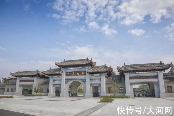 开封|河南大学郑州校区今日正式启用!740余新生即将报到