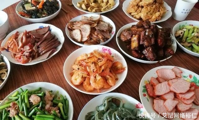 年夜饭|晒晒婆婆家的年夜饭,12道菜,荤素搭配有营养,简单好吃有味道