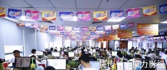 店铺|西方不扶持电商的理由？看看往日繁华的街道，就明白了