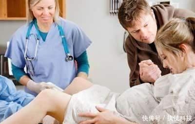 老婆|你在产房生孩子时,老公在干吗宝妈电视剧都是骗人的