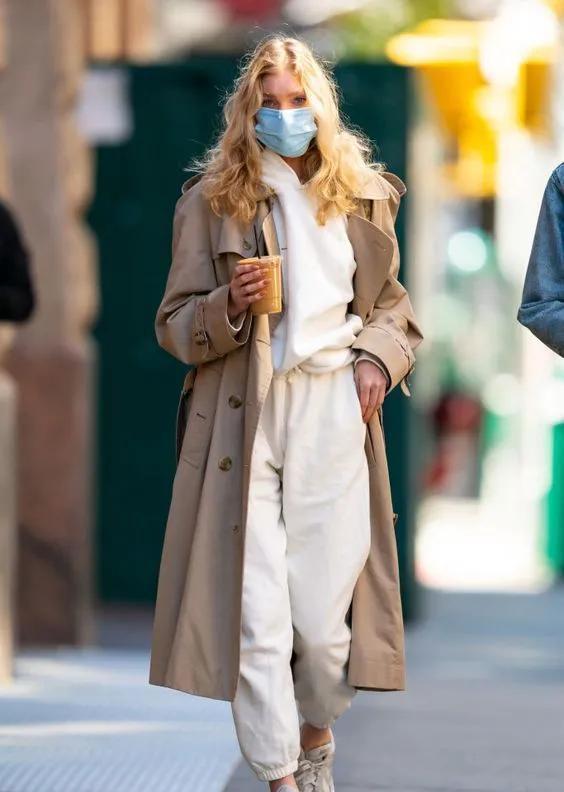 2021时尚秀场:开年时髦穿搭套路:“上短下长”,今天开始流行?