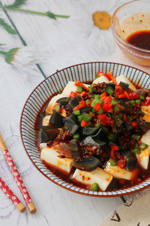 嫩豆腐|春节家宴，这道凉菜一上桌，全家都爱吃，做法才2分钟