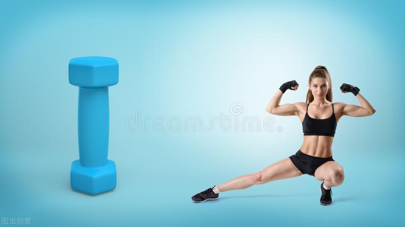 臀部|只要做这几个动作，在家里就能减肥，一个月瘦十斤不是梦想