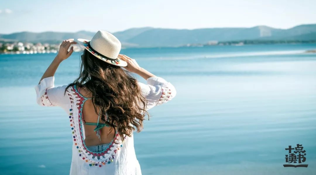 余光中@一个人最大的魅力：骨子硬气，言行大气，心藏静气