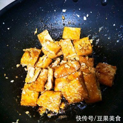 陈醋|香醋蘸蒜末油豆腐#夏日开胃餐#