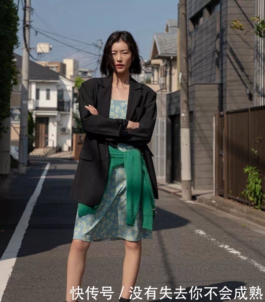 最流行的5件内搭+外套,时髦到犯规!