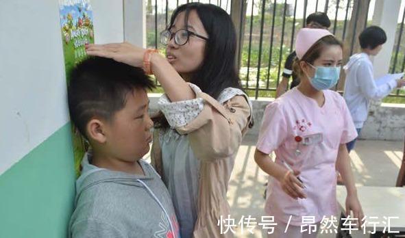 小江|身高的“抑制剂”被发现了,牛奶也在其中?儿科医生:少给孩子吃