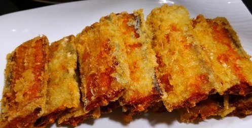 炸带鱼时,万万不可直接下锅炸,多加1步,带鱼不腥不腻又酥脆