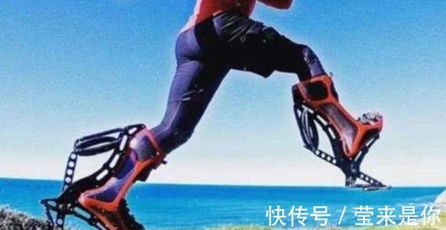 水面 老外发明“漂浮鞋”,能在水面行走吗?下一秒憋住别笑!