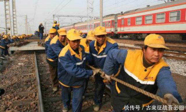 外国|川藏铁路高度跨越两座珠峰，外国：要修100年，中国：20年就行