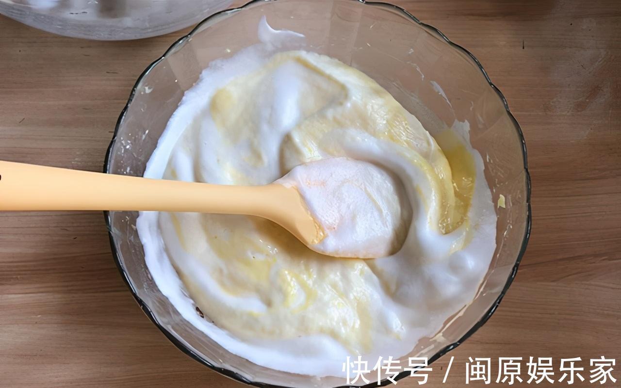 早餐|天凉早餐要营养，教你做酸奶蛋糕，柔软细腻，简单易做，无需烤箱