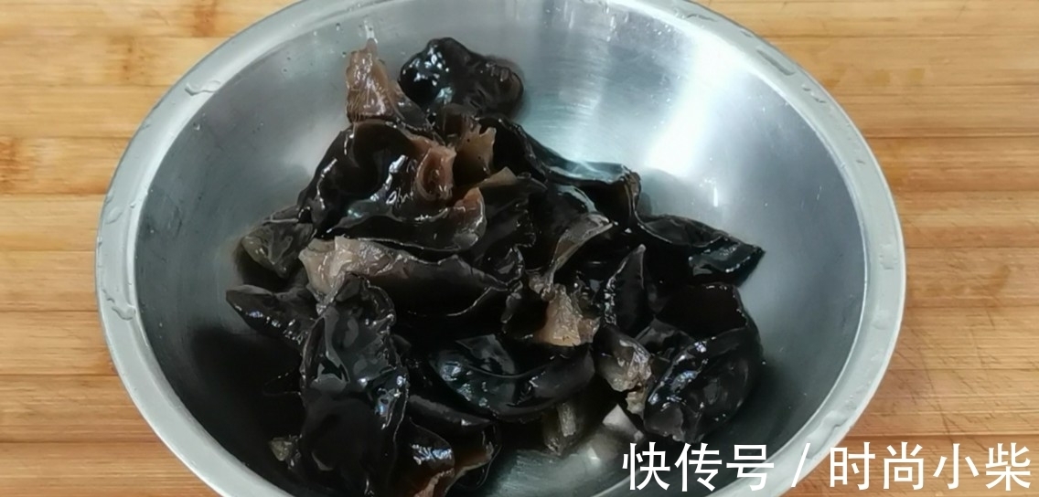 开胃|黄瓜的做法，既是开胃下饭菜，又是营养健康减肥餐，做法还简单