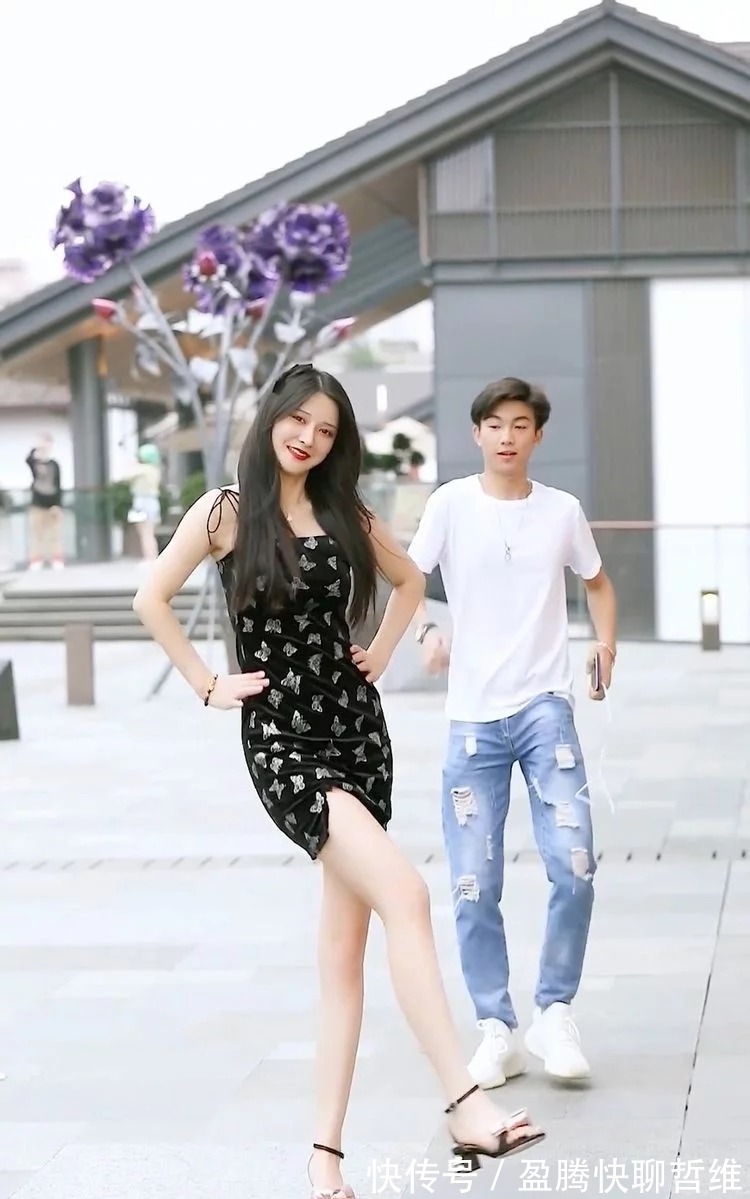 展示|穿着自己心仪的连衣裙，来展示女性独有的柔美气质