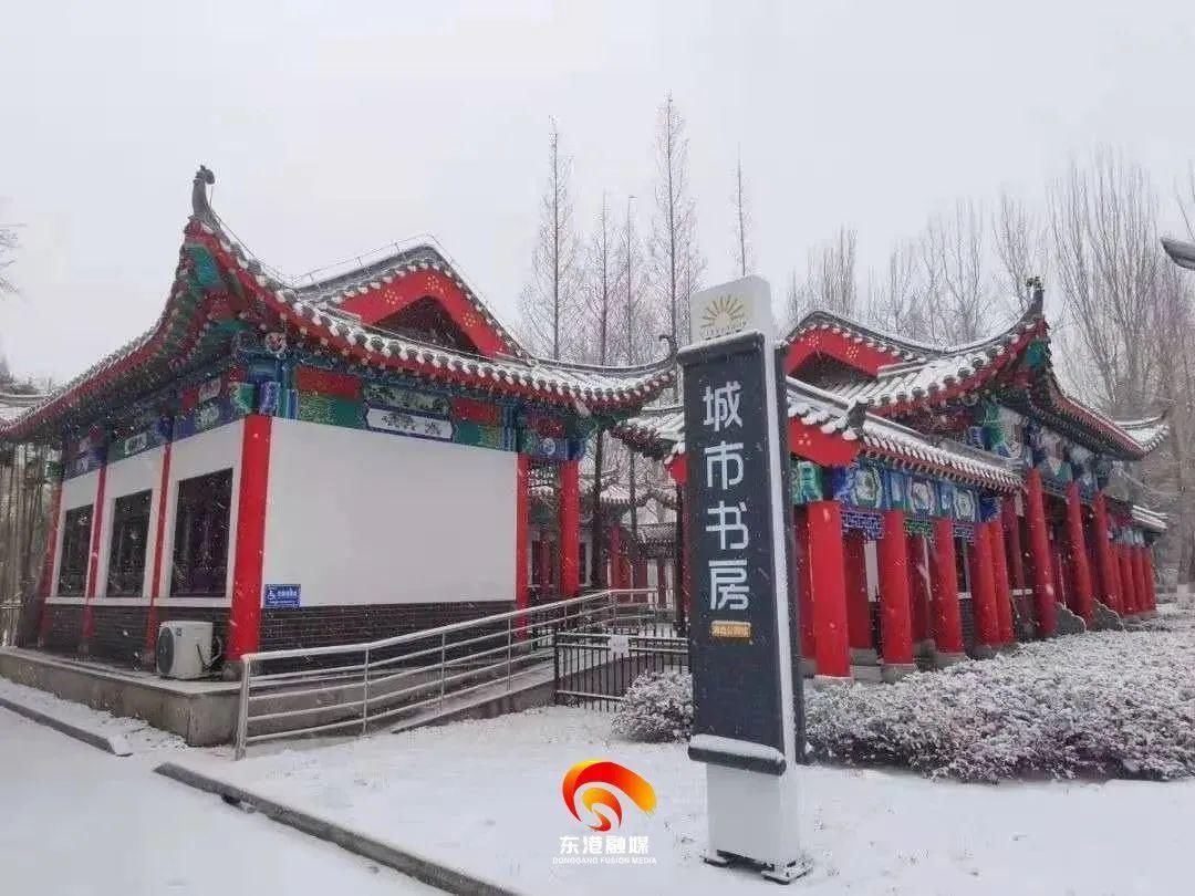 雪后，日照美成这样！最恣的是他们！