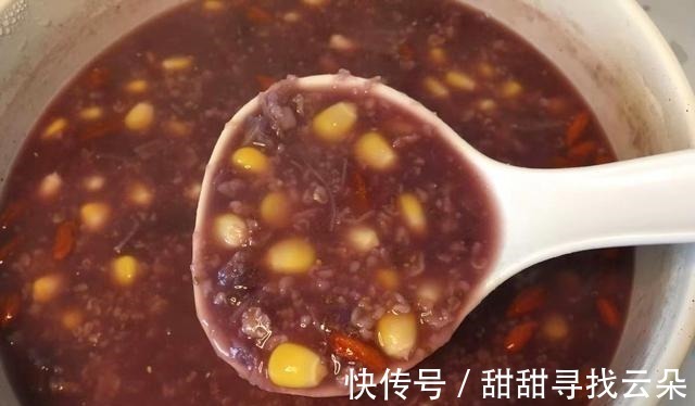秋天|适合秋天喝的一道养生粥,健脾养胃,低脂营养又健康!