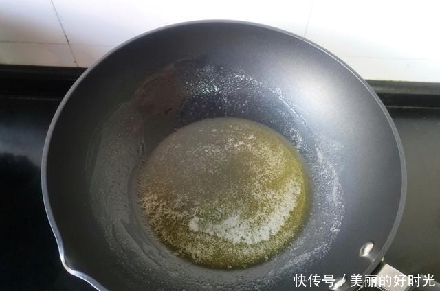 适合烘焙新手学做的小零食，简单易上手，口感香香脆脆，好美味