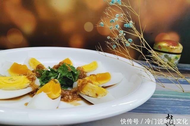 简单|这食材去胎毒,怀孕要多吃,简单拌拌,就是美味经典小凉菜