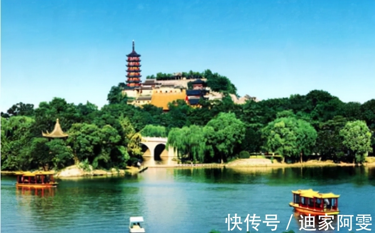 北固山!多景楼上多词章,陆游也曾谱写华章,开篇就是名句,读来引人入胜