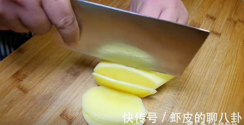 凉拌土豆丝|凉拌土豆丝，爽口开胃，下酒又下饭，做法超简单