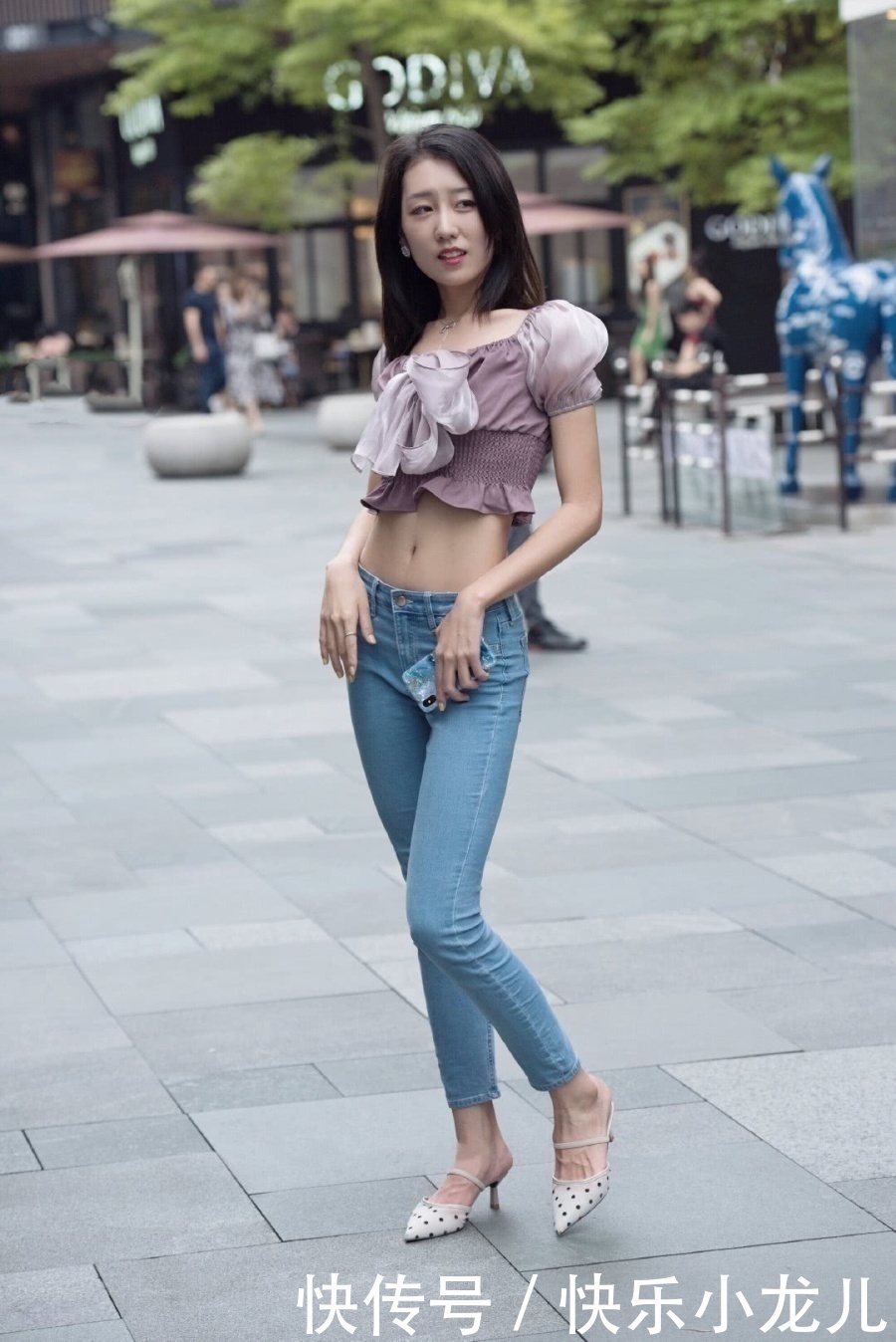 上衣|穿搭牛仔裤穿出女神般的美感，时尚出彩又美观