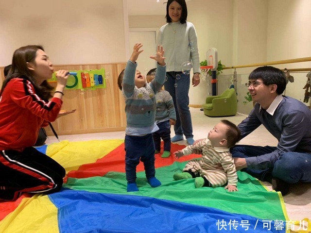 早教|妈妈想给孩子报早教班,被爸爸阻止了,孩子有必要上早教班吗?