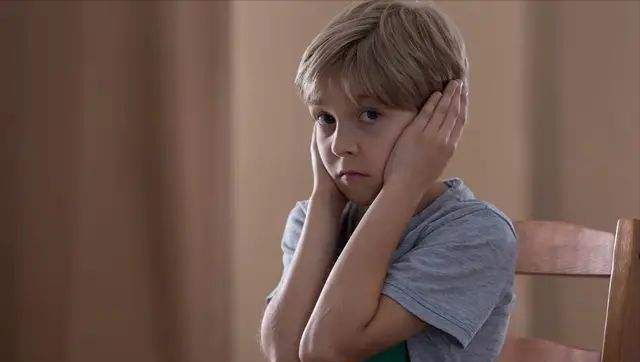 仆人|孩子被使唤,父亲意难平:为何家里的“大爷”在外成了“仆人”?