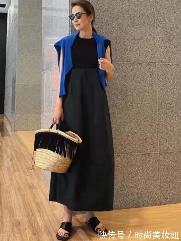 打扮|这才是适合“50岁”女人的穿搭,这位大龄姐姐的打扮,高级又减龄