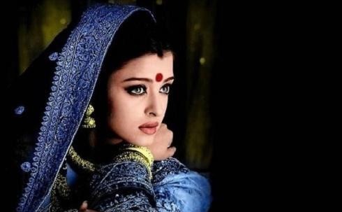 皇帝|这位印度绝色皇后,一生独宠,婚后18年为皇帝生下14个子女