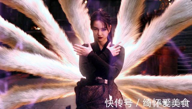六翼天使|斗罗大陆电视剧千仞雪也是双武魂?九尾狐武魂惊艳,六翼天使太丑