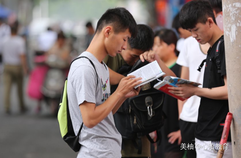 学生大脑聪不聪明，从哪门学科可以看出来，资深班主任给出答案