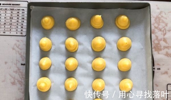 搅拌均匀|不容易翻车的泡芙制作过程,掌握这个技巧,做出高颜值的摩卡泡芙!