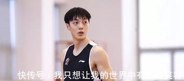 单打|欠郭艾伦一个道歉!他是单打独斗,胡明轩单打是形势所迫,为什么