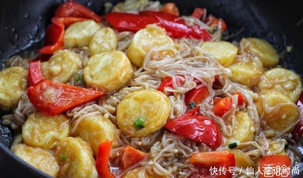 它和金针菇是“黄金搭档”,天冷焖一锅,吃到汤汁都不剩