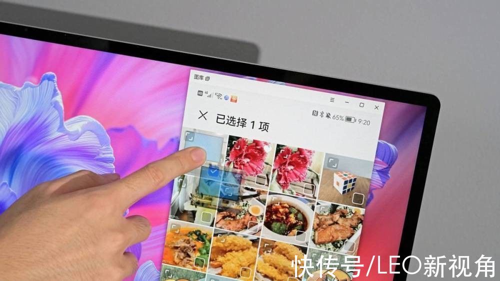 打孔屏|趁着假期逛了华为体验店,明白了华为P50系列受追捧的原因