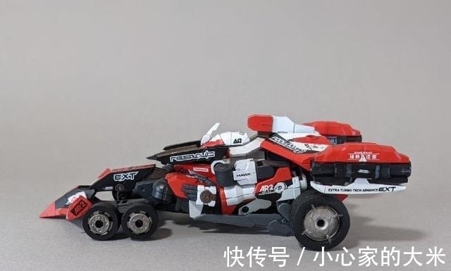 改造|30MM模型混搭改造可变形赛车模型“猩红方程式 ”