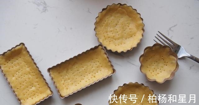 紫薯流心挞这样做，奶香浓郁香滑细腻，营养美味超好吃宝宝小零食！