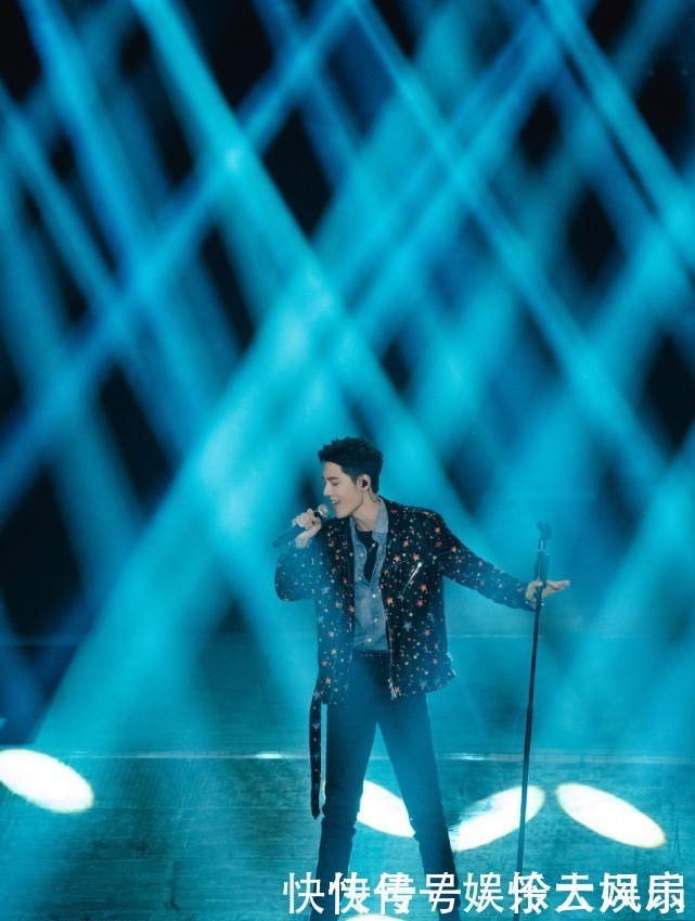 红海 红海只是假象星光大赏内幕被曝,肖战方做法被吐槽