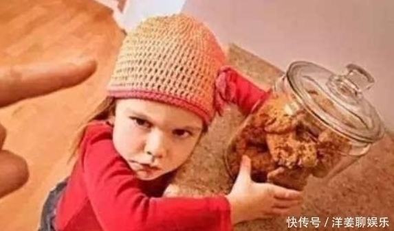 品行|孩子偷家里钱,家长到底该怎么做,两种做法,两种人生