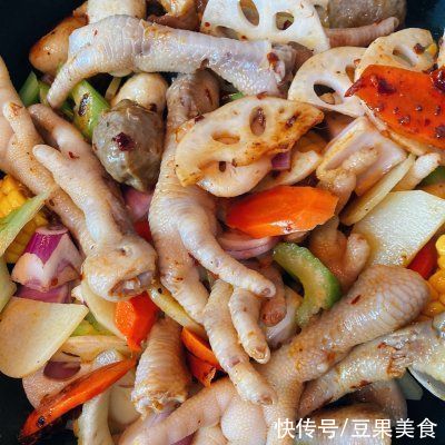 #元宵节美食大赏#元宵节家宴菜品之麻辣香锅