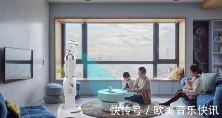 云端|国内首发!高新这款人形智能机器人正式“上岗”