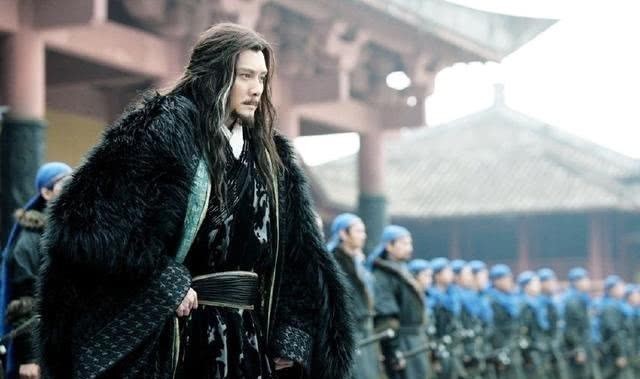 白起|白起和项羽坑杀降兵很少人骂，为何秦始皇坑儒却被骂了两千年？