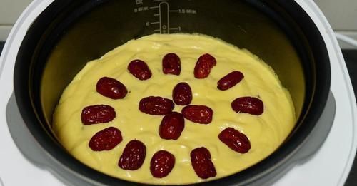 枣子|不用烤箱就可制作好吃的早餐蛋糕，简单轻松，直接告别喝粥式早餐