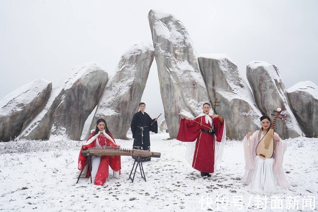 冰雪|四川再添一处高山滑雪场！王岗坪冰雪旅游季启动 14岁以下免费体验