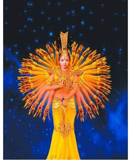 杨丽萍|邰丽华：千手观音领舞聋哑女孩，被富豪追求8年，如今怎样了？