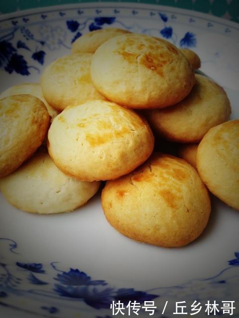 家庭版小酥饼的做法,酥脆香甜,咬一口还掉渣,再也不用出去买了