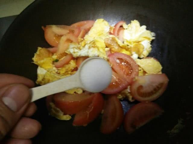 坚持每周吃,脸色红润,腰也细了,闺蜜直夸越来越好看