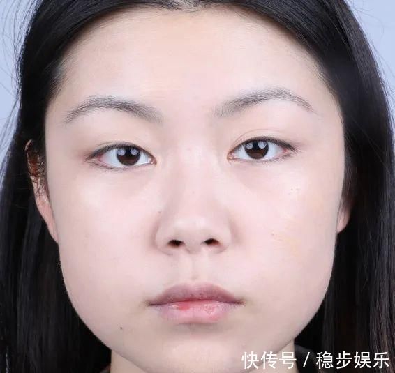 实用妆教贴夏日画“小雏菊妆”让你颜值加倍