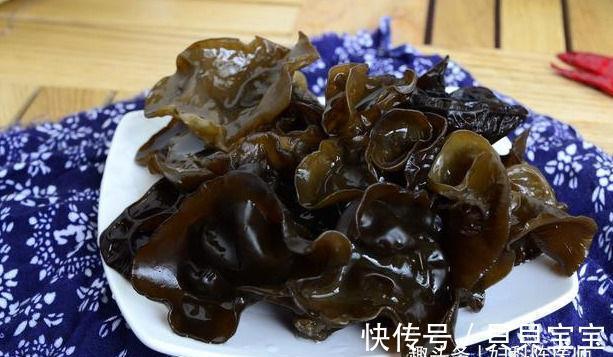 毒素|女性不想成黄脸婆，多吃3种食物，排出毒素，减少皱纹，延缓衰老