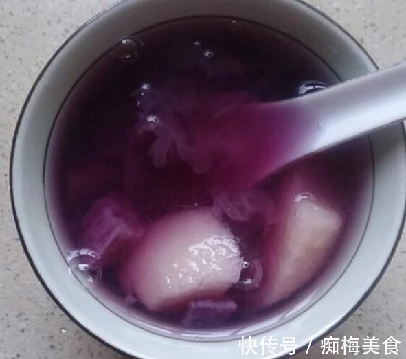 美白|遇到此汤多喝点,天然的“花青素”,淡化雀斑,美白排毒